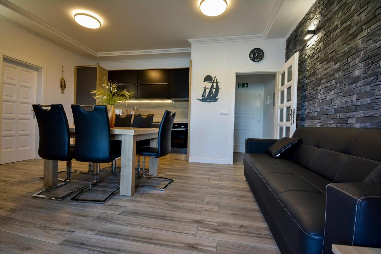 Apartment 10 In Villa Petrac Banjol Exteriér fotografie